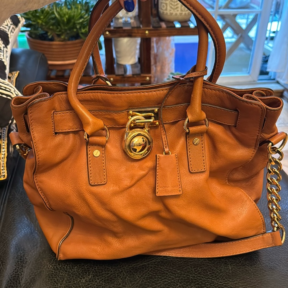 Michael kors bag for sale